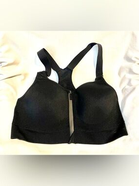 PINK Seamless Air High - Impact Sports Bra - Front Zip - Size S - Black -Adjust